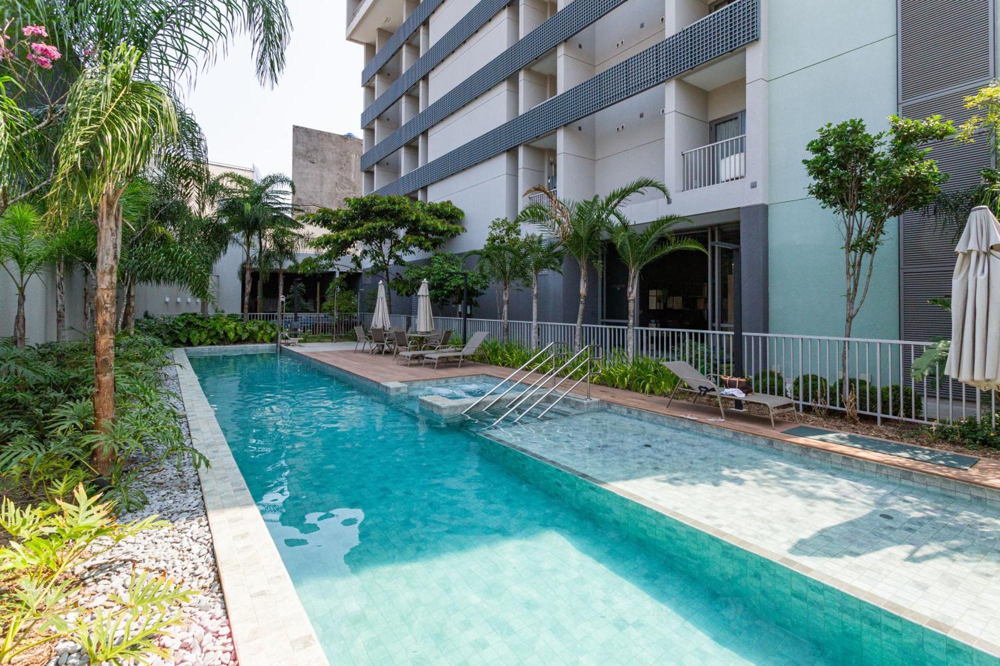 Occa Houx Pinheiros - A1714 Apartamento